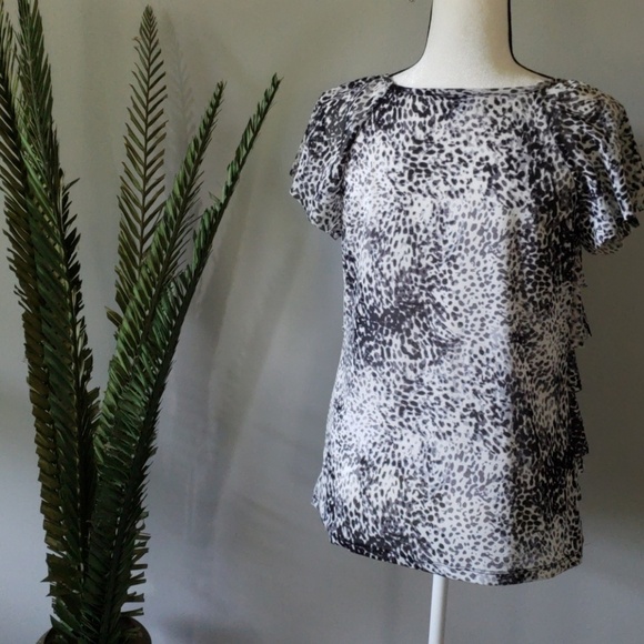AB Studio black and white print blouse with ruffle accents - Picture 3 of 12